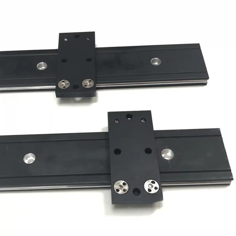 Linear Guide Rail - Rails coulissants de guidage de rouleau